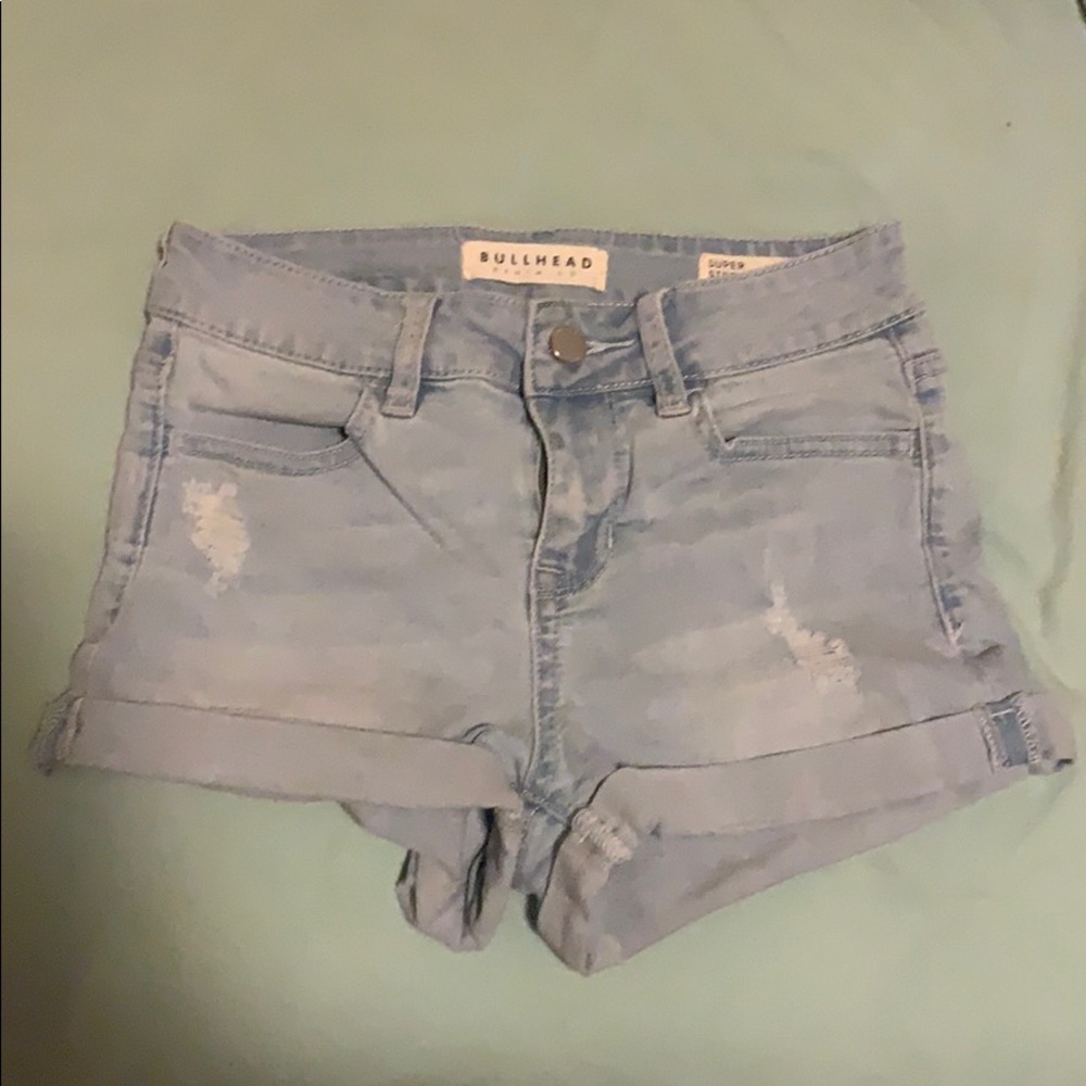 Bullhead Light wash shorts